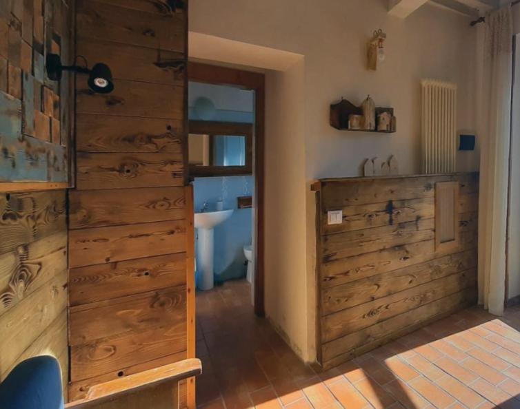 Country House Ca' Vernaccia Guest House Urbino Eksteriør bilde
