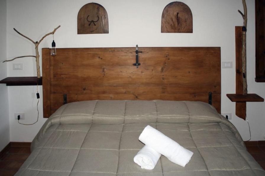 Country House Ca' Vernaccia Guest House Urbino Eksteriør bilde